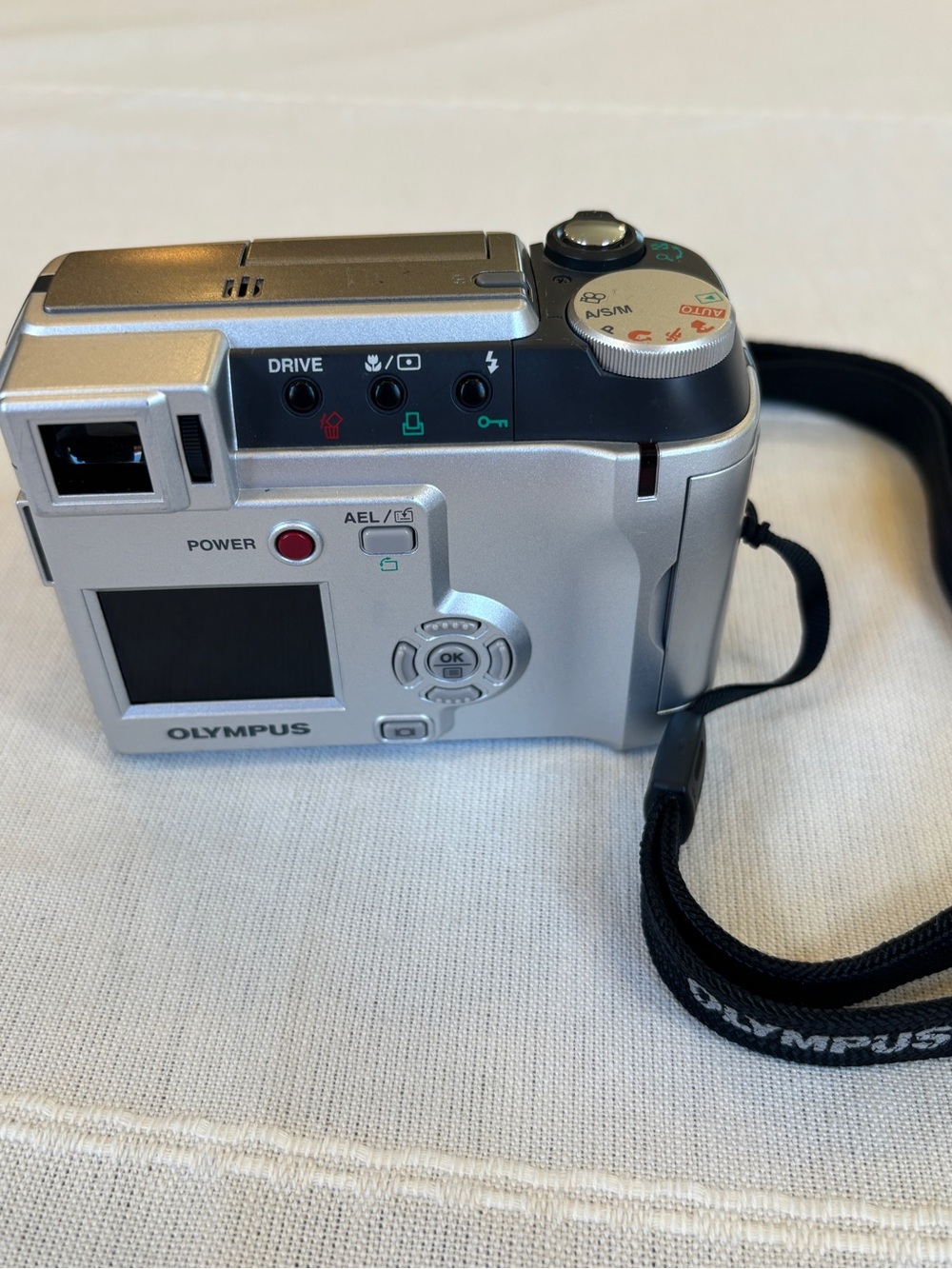 Olympus Camedia C-700 Ultra Zoom 2.1MP Digital Camera 10x Optical Zoom (works) - Picture 4 of 13